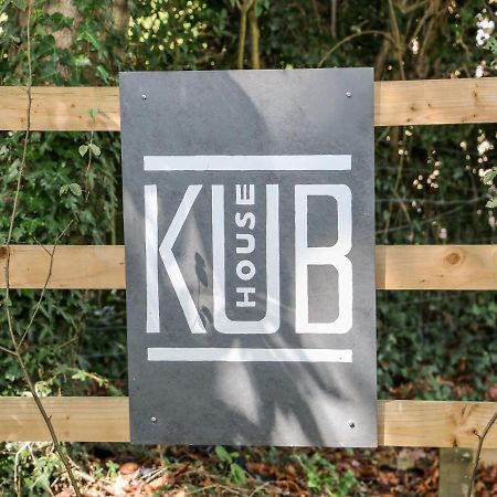 Kub House Vila Tring Exterior foto